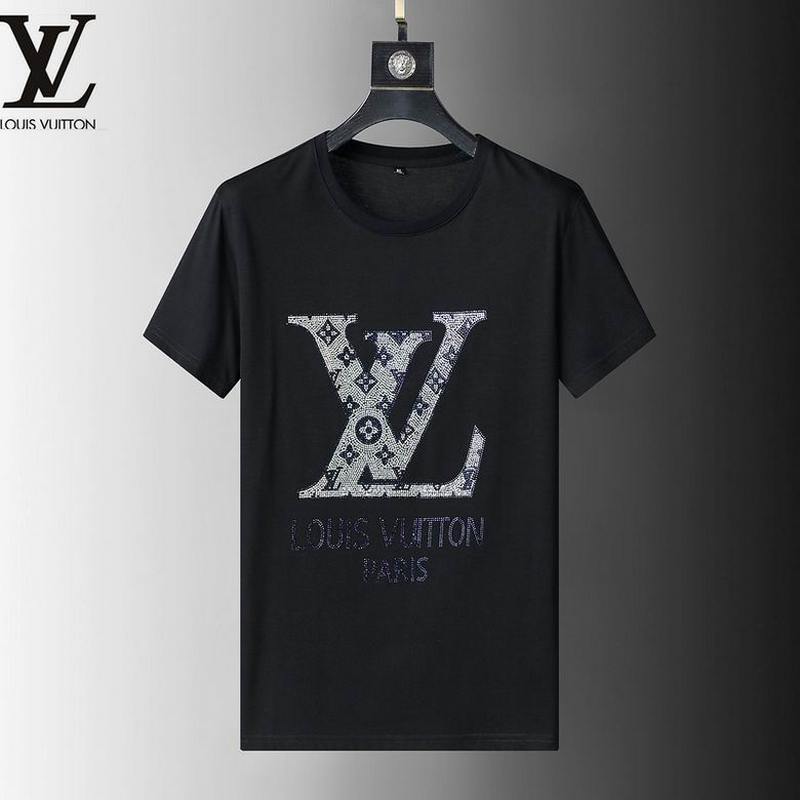 Louis Vuitton Men's T-shirts 123